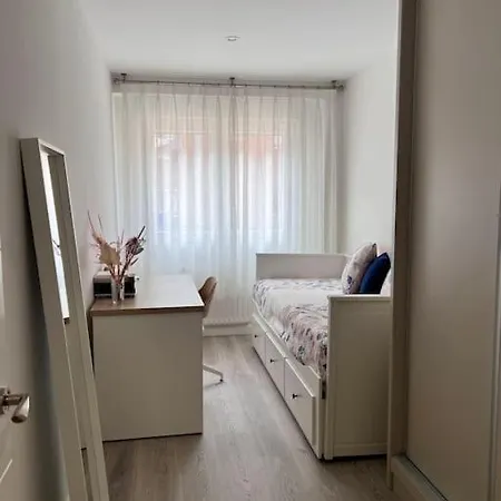 Viar Apartamento * Gijón